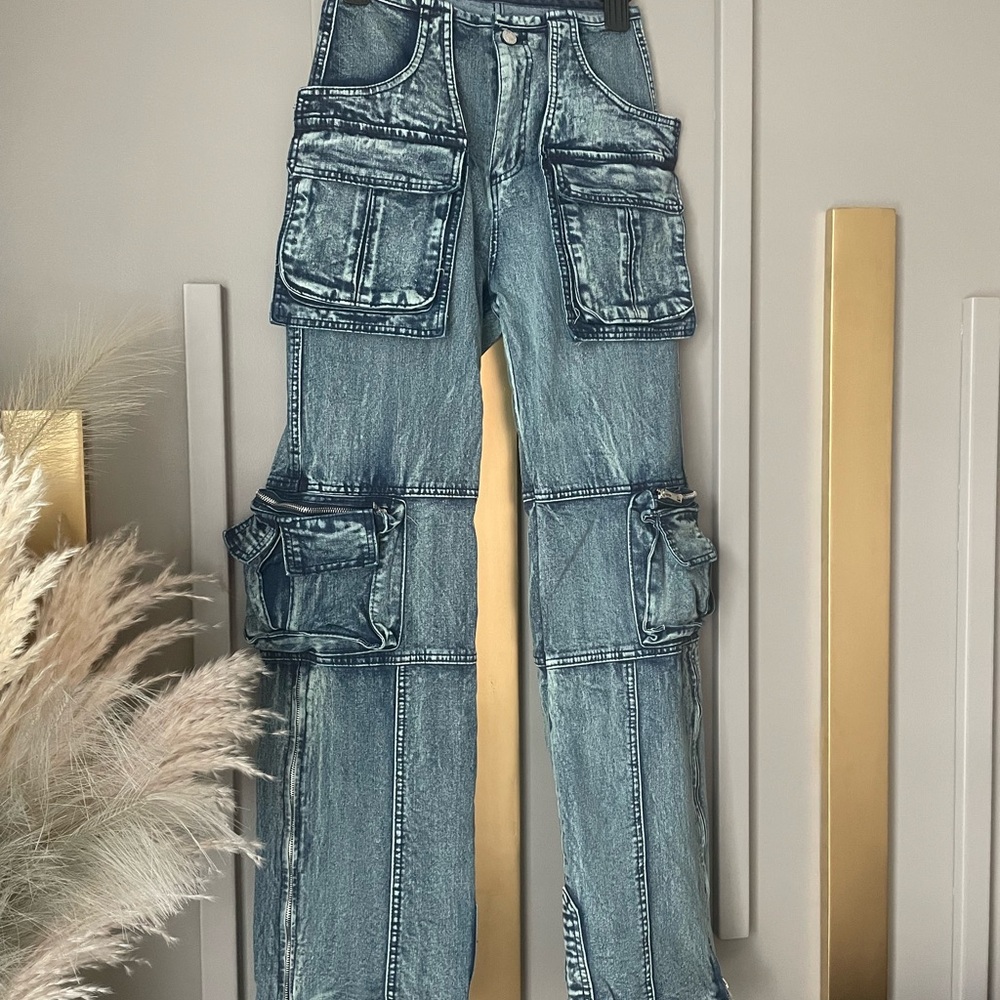 Stylish Blue Cargo Women Jeans